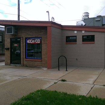 Al Pastor - Mexican Near Me - West Allis, Wisconsin Al Pastor - Mexican Near Me - West Allis, Wisconsin