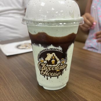 CHOCOLATE HOUSE - Updated January 2026 - 58 Photos & 27 Verified