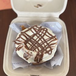 Drake's U-Bake Pizza & Subs - Cinnamon roll