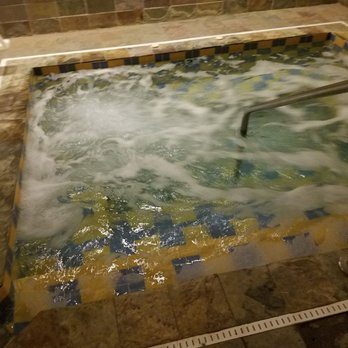 Grand Hyatt - Hot Tub - Hotels Near Me - Seattle, Washington Grand Hyatt - Hot Tub - Hotels Near Me - Seattle, Washington