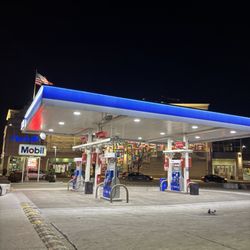 Mobile QB 63 Service Station - Gas pumps