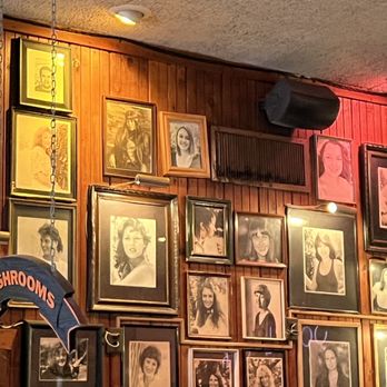 RJ Grunts - a wall full of old photos - American Near Me - Chicago, Illinois