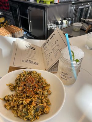 Mortar & Pestle Bar by null