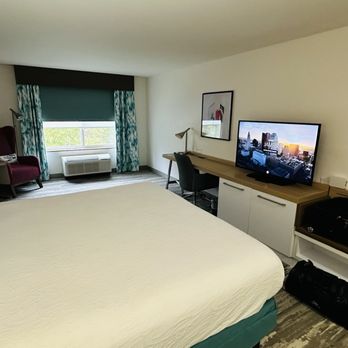Hilton Garden Inn Columbus - Our room - Hotels Near Me - Columbus, Georgia