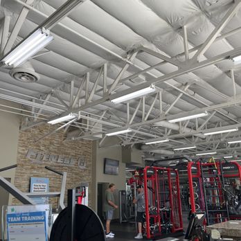 Fitness 19 - Gyms Near Me - Oceanside, California