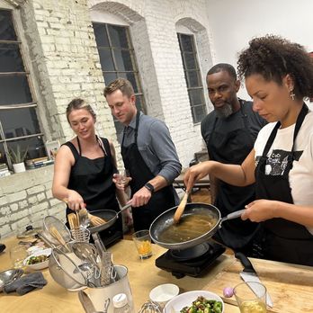 EATZ - Whiskey a Go Go with Marita - Cooking Schools Near Me - Los Angeles, California EATZ - Whiskey a Go Go with Marita - Cooking Schools Near Me - Los Angeles, California