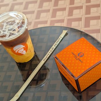 Auntea Jenny - Mango Pomelo Sago Latte (楊枝甘露拿鐵). Highly recommended! - Bubble Tea Near Me - Irvine, California Auntea Jenny - Mango Pomelo Sago Latte (楊枝甘露拿鐵). Highly recommended! - Bubble Tea Near Me - Irvine, California