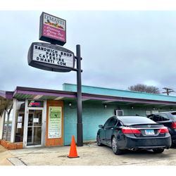 D'Masti Catering, Inc. - Side Parking D'Masti @ 11915 S Western Ave, Blue Island, IL Catering CarryOut .Daily lunch Specials Sandwiches Wraps Soups Salads etc. Cool!