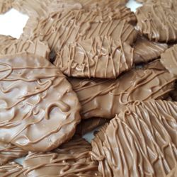 St Moritz Chocolatier - Chocolate Covered Potato Chips