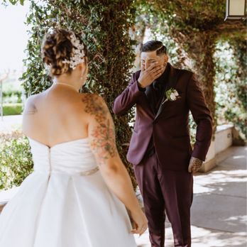 Samantha Phillips Photography - Wedding photo: First look with Groom - Event Photography Near Me