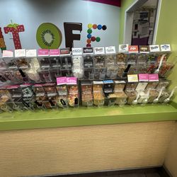 Menchie's Frozen Yogurt