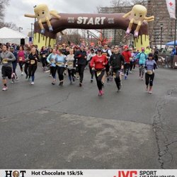 Hot Chocolate 15k and 5k - Start of the race