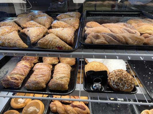 Roy's Pasties & Bakery by null