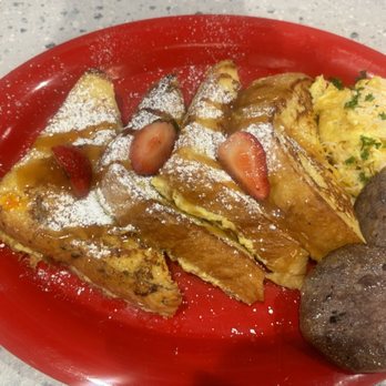 Breakfast Brothers - French Toast Plate - with cheesy scrambled eggs & 2 sausages - Breakfast & Brunch Near Me - Arlington, Texas Breakfast Brothers - French Toast Plate - with cheesy scrambled eggs & 2 sausages - Breakfast & Brunch Near Me - Arlington, Texas