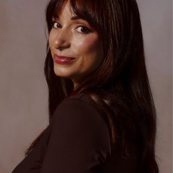 Arch & Glow - Kelly LeBlanc