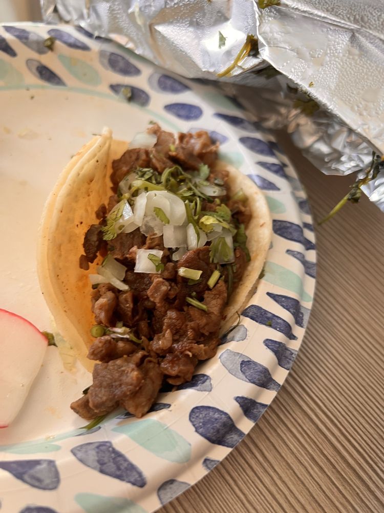 Food from Tacos El Machin