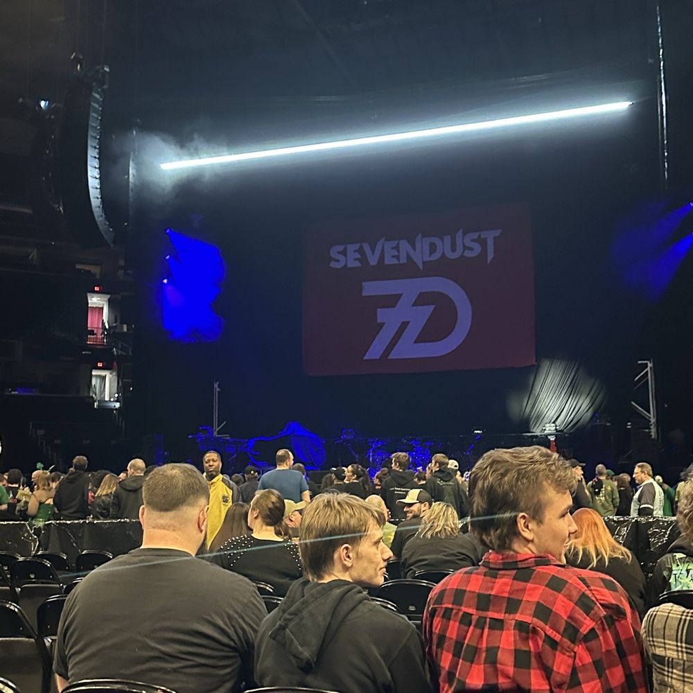 Capital One Arena - The floor seats - Stadiums & Arenas Near Me - Washington, DC, District of Columbia