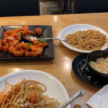 China Dragon - Sweet Sour Chicken Fried Rice Chow mein - Chinese Near Me - Corona, California