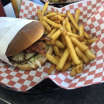 Victory Diner - B-25 Pineapple Express Combo - Burgers Near Me - Orange, California
