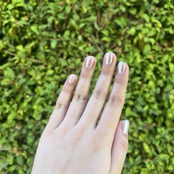The Nail'ery & Co - Rubber gel nails with chrome - Nail Salons Near Me - Glendale, California The Nail'ery & Co - Rubber gel nails with chrome - Nail Salons Near Me - Glendale, California