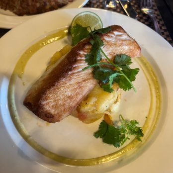Rails Steakhouse - Steakhouses Near Me - Towaco, New Jersey