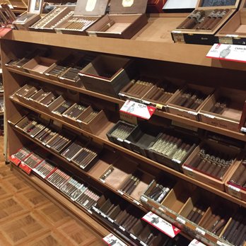 Havana Lounge & Cigar - Tobacco Shops Near Me - Milwaukee, Wisconsin Havana Lounge & Cigar - Tobacco Shops Near Me - Milwaukee, Wisconsin