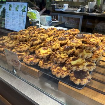 Naisnow Tea & Bakery - Bakeries Near Me - Cupertino, California