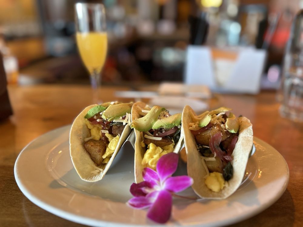 Food from Nom Nom Tacos & Tequila