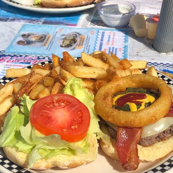Elsie's Diner - a burger and fries - Diners Near Me - Owen Sound, Ontario Elsie's Diner - a burger and fries - Diners Near Me - Owen Sound, Ontario