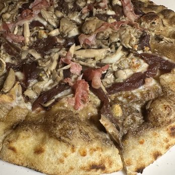 Fattoria E Mare - Bianca pizza - Italian Near Me - Half Moon Bay, California