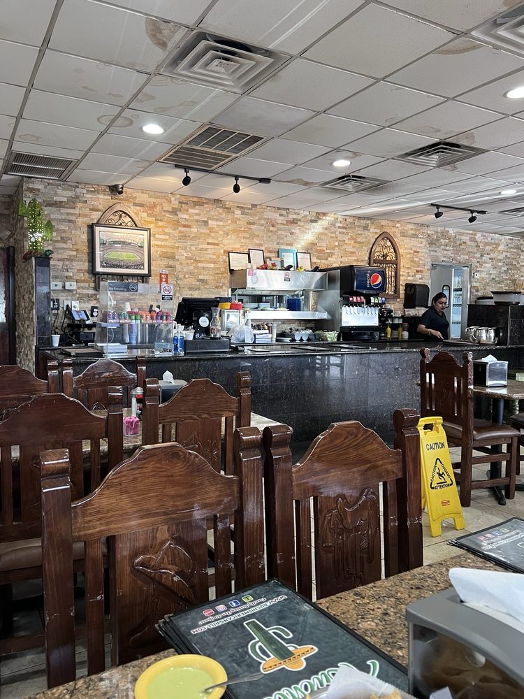 Ruchi's Mexican Grill