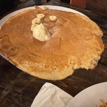 Billy Gail's - Banana pancake! 14" pizza is more like it! - American Near Me - Branson, Missouri