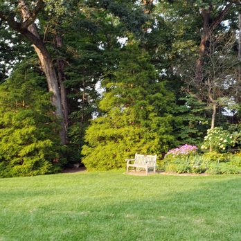 Frelinghuysen Arboretum - great place for special occasion and fam pix - Botanical Gardens Near Me - Morristown, New Jersey