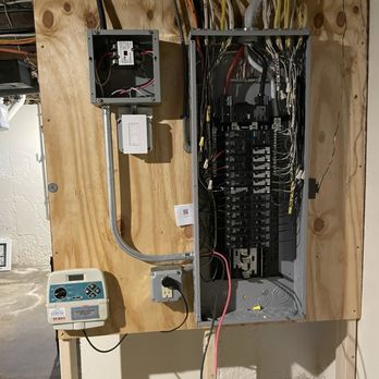 Jupiter Electric - 200 amp service upgrade and contactor installation - Electricians Near Me Jupiter Electric - 200 amp service upgrade and contactor installation - Electricians Near Me
