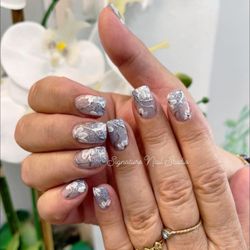 Signature Nail Studio - Dipping powder gel design