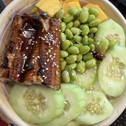 Unagi Don (Grilled Eel Rice Bowl) Unagi Don (Grilled Eel Rice Bowl)