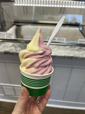 John's Water Ice by null