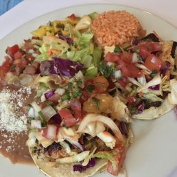 Red Snapper Al Mojo De Ajo O Ranchero Dinner