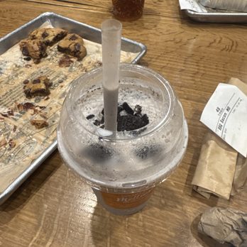 The Melt - Cookies and Cream Milkshake - Burgers Near Me - Davis, California The Melt - Cookies and Cream Milkshake - Burgers Near Me - Davis, California