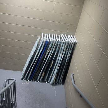 Hampton Inn Waycross - Stairwells at Hampton Inn Waycross, Georgia - Hotels Near Me - Waycross, Georgia