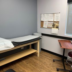 MedNOW Clinics - Patient Exam Room