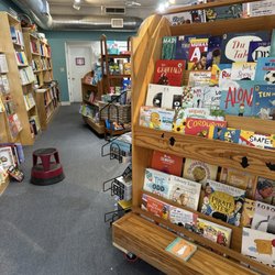 Left Bank Books