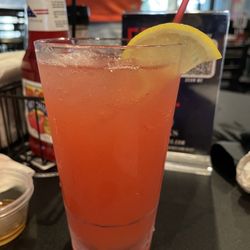 Sylks - Homemade Strawberry Lemonade (sooooo GD!!!!)