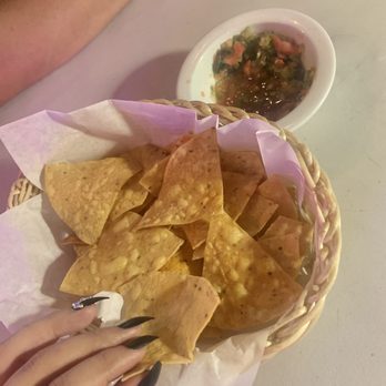 El Bajio - Chips n salsa. - Mexican Near Me - Fresno, California El Bajio - Chips n salsa. - Mexican Near Me - Fresno, California