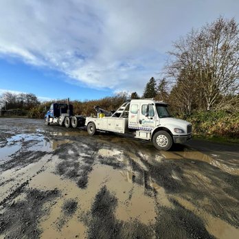 Avalon Towing and Recovery - Medium and Heavy towing - Towing Near Me - Hoquiam, Washington Avalon Towing and Recovery - Medium and Heavy towing - Towing Near Me - Hoquiam, Washington