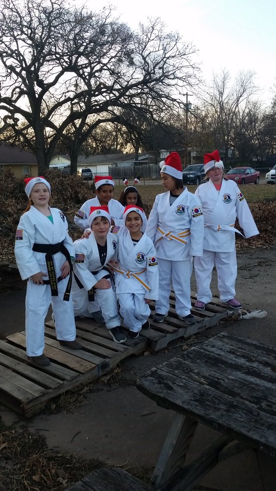 Lacy Lakeview Unified Tae Kwon Do Logo