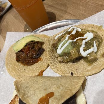 GUISADOS - Updated August 2025 - 238 Photos & 213 Reviews