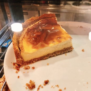 Buondi - Käsekuchen hausgemacht - Italian Near Me - Cologne, NW