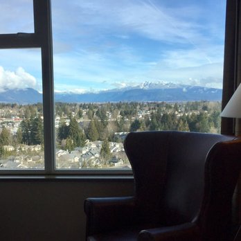 Sheraton Vancouver Guildford Hotel - Hotels Near Me - Surrey, British Columbia