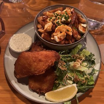 Q-de-Sac - Fish and chips - Gastropubs Near Me - Quebec City, Quebec Q-de-Sac - Fish and chips - Gastropubs Near Me - Quebec City, Quebec